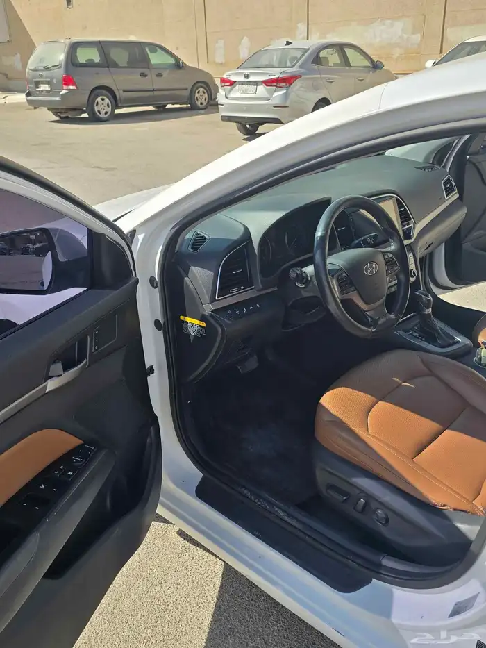 النترا افانتي 2018 فل كامل ديزل للبيع 15