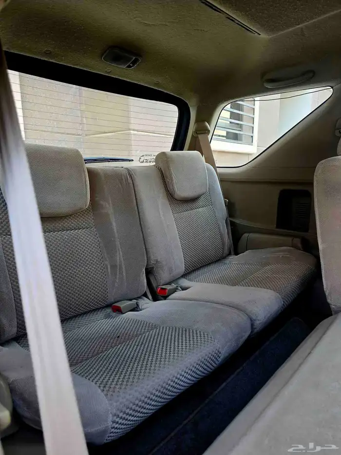 جيب تويوتا فورتشنر 2010 5