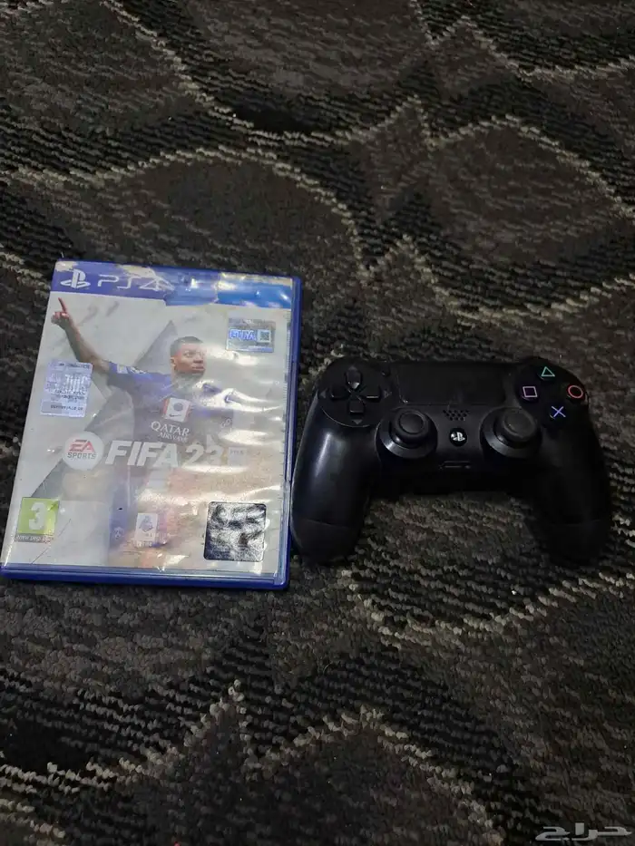 يد سوني 4 اصليه وشريط فيفا 23 0