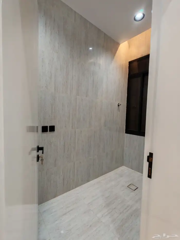 للبيع بدره الموسي شقق علويه بسطح خاص من 500 الف vip 8