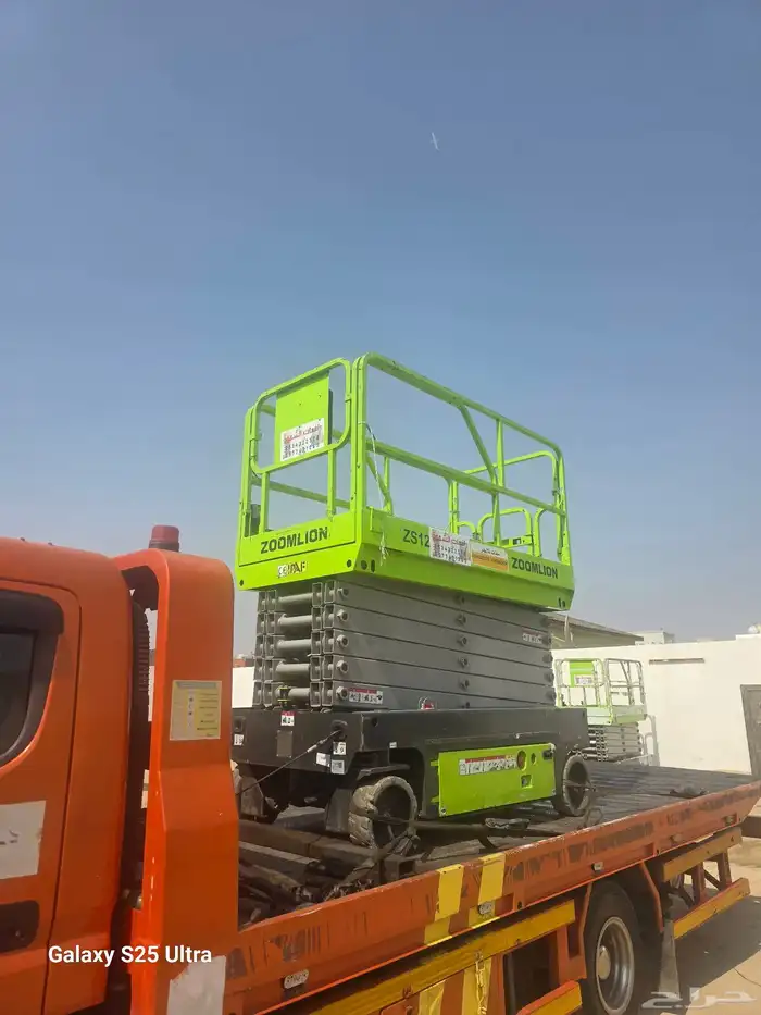 رافعه مقصيه 12متر للايجار متوفر كل المقاسات سيزرلفت للايجار 7