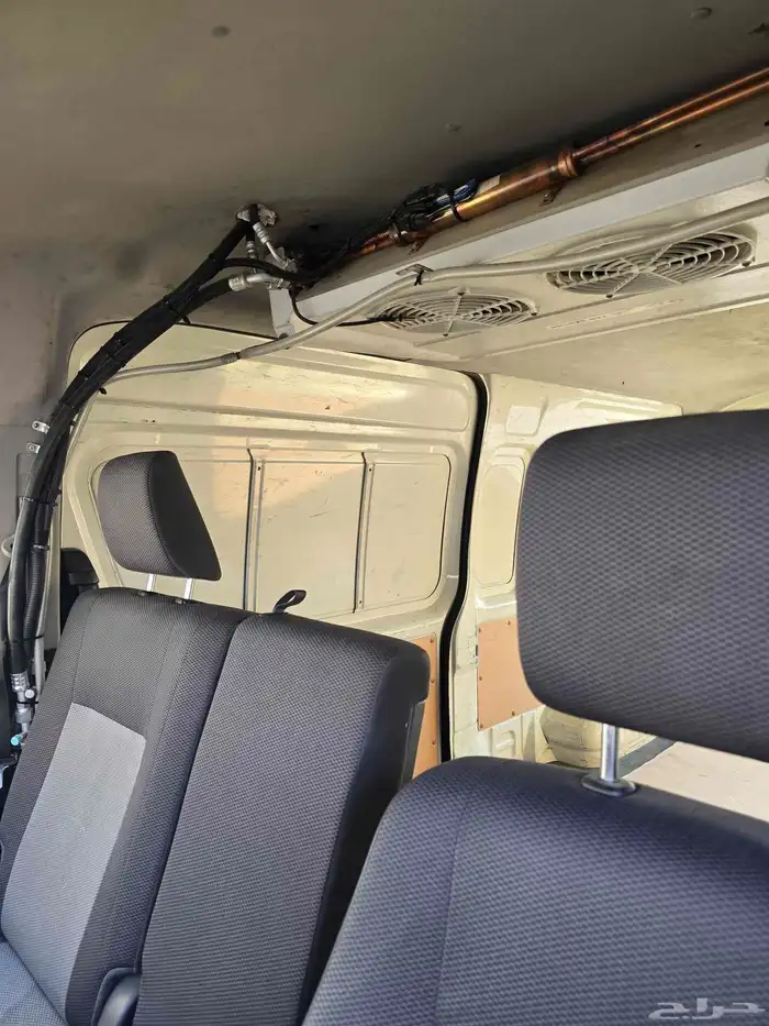 تويوتا هايس فان 2023 سقف عالي 9