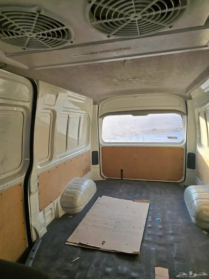 تويوتا هايس فان 2023 سقف عالي 10