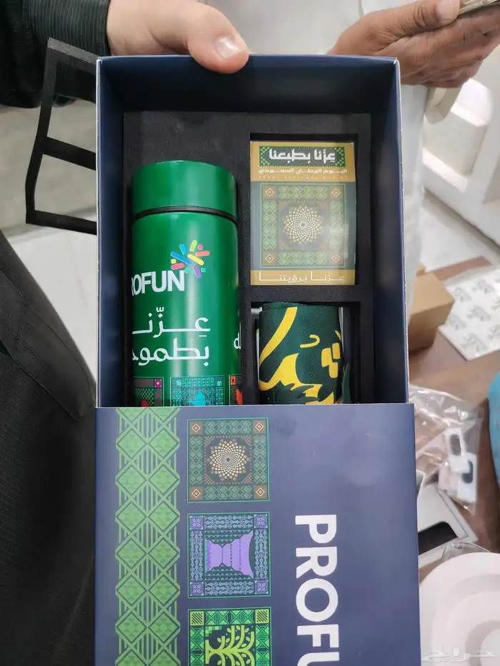 مطبعة طباعة أكواب وبوكسات واساور فعاليات 31