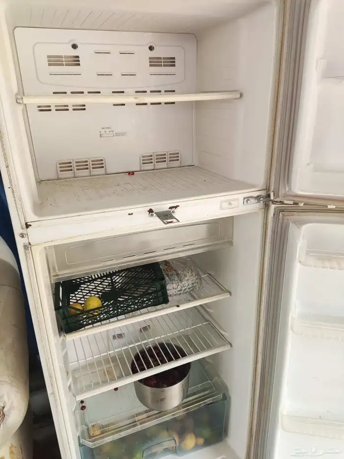 اغراض للبيع غسالة و ثلاجة 3