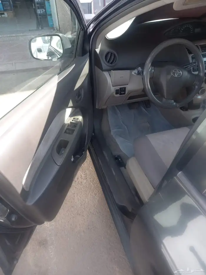 يارس موديل 2011 0