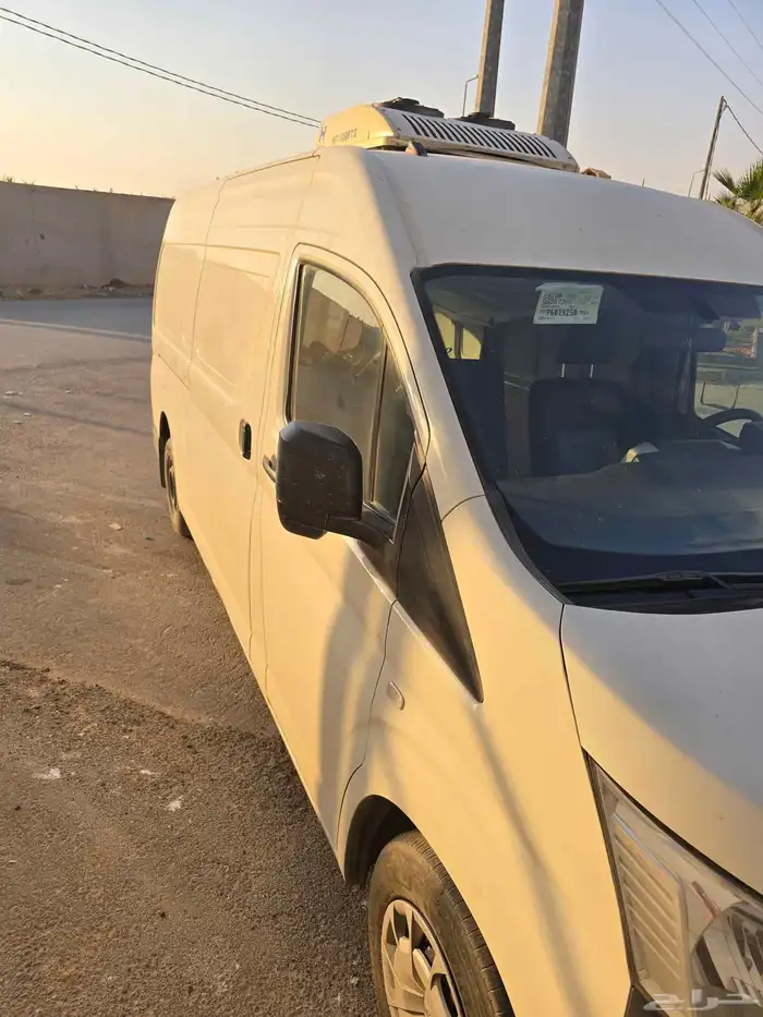 تويوتا هايس فان 2023 سقف عالي 2