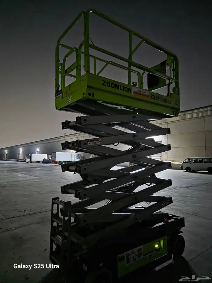 1.  سيزر لفت 6 متر سيزرلفت 8متر سيزرلفت 10متر سيزرلفت 12متر 7