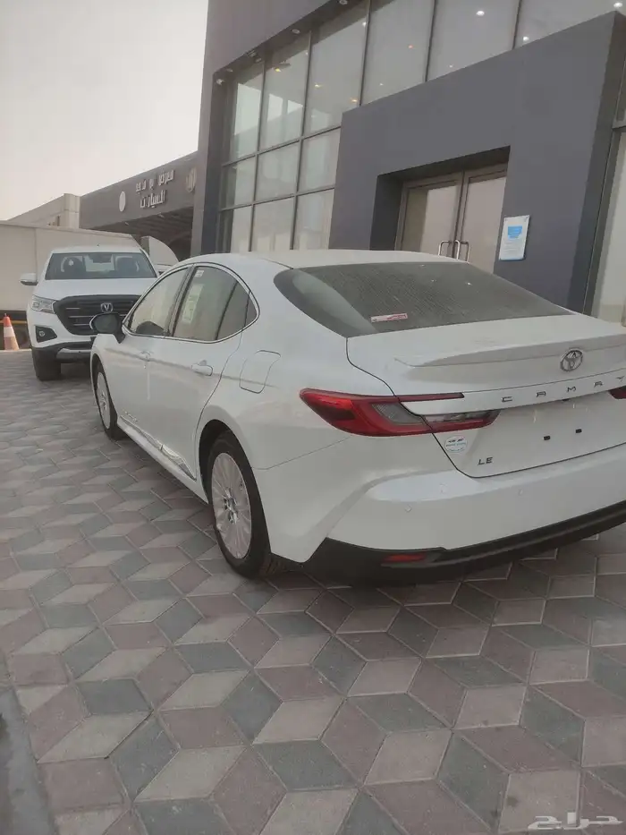 كامري LE وارد سعودي 2025 نص فل 5