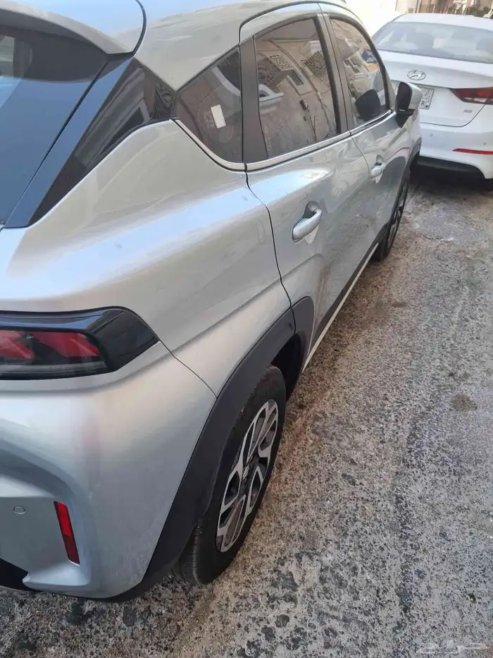 سوزوكي فرونكس glx موديل 2025 ممشي 7 الاف فقط كالجديده 9