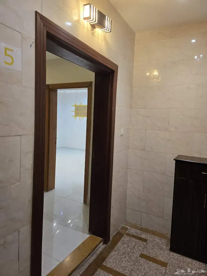 شقة مستخدمة للبيع حي الفيحاء 1