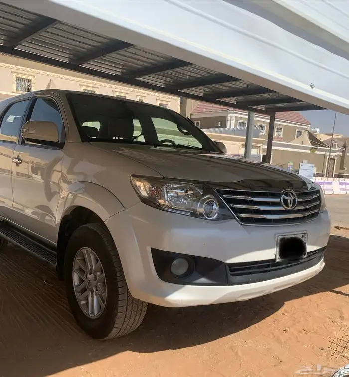 للبيع فورشنر مديل 2014 GX عداد 245 0