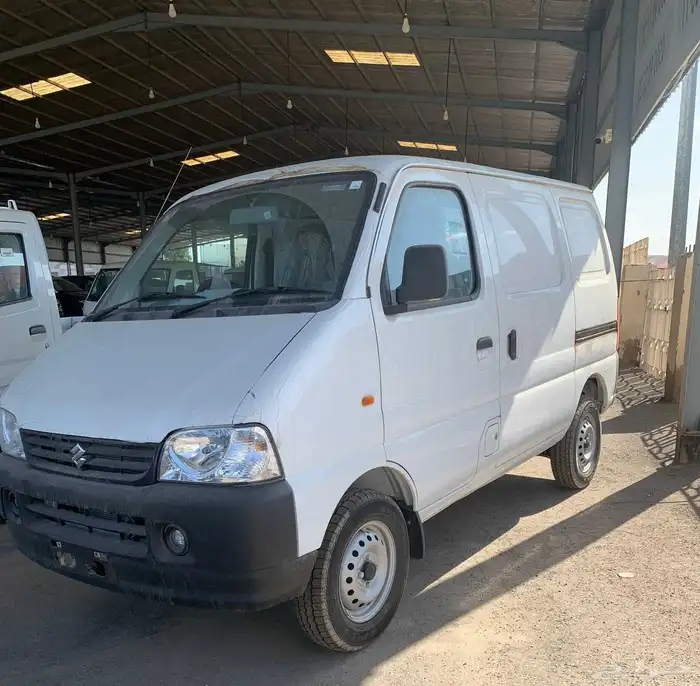 سوزوكي ايكو فان موديل 2025 3