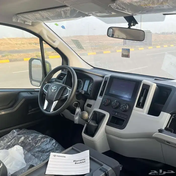 تويوتا هايس بضاعة سقف عالي جير عادي 2026 7