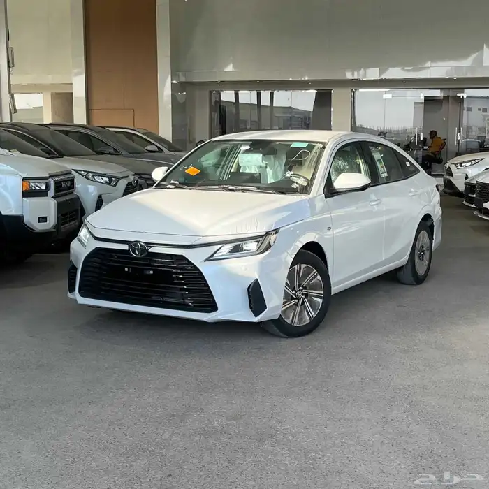 تويوتا يارس استندر Yونص الفل موديل 2026 4