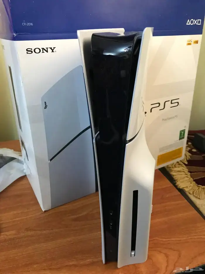 بلايستيشن سونى 5 سى دى مع بورتال 4