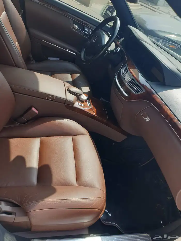 مرسيدس s300 موديل 2011 3