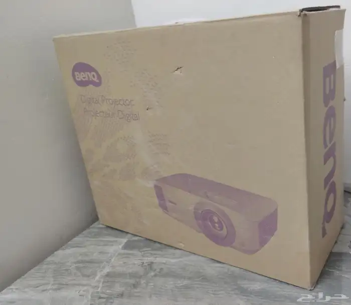 بروجكتور بينكيو benq MX611 7