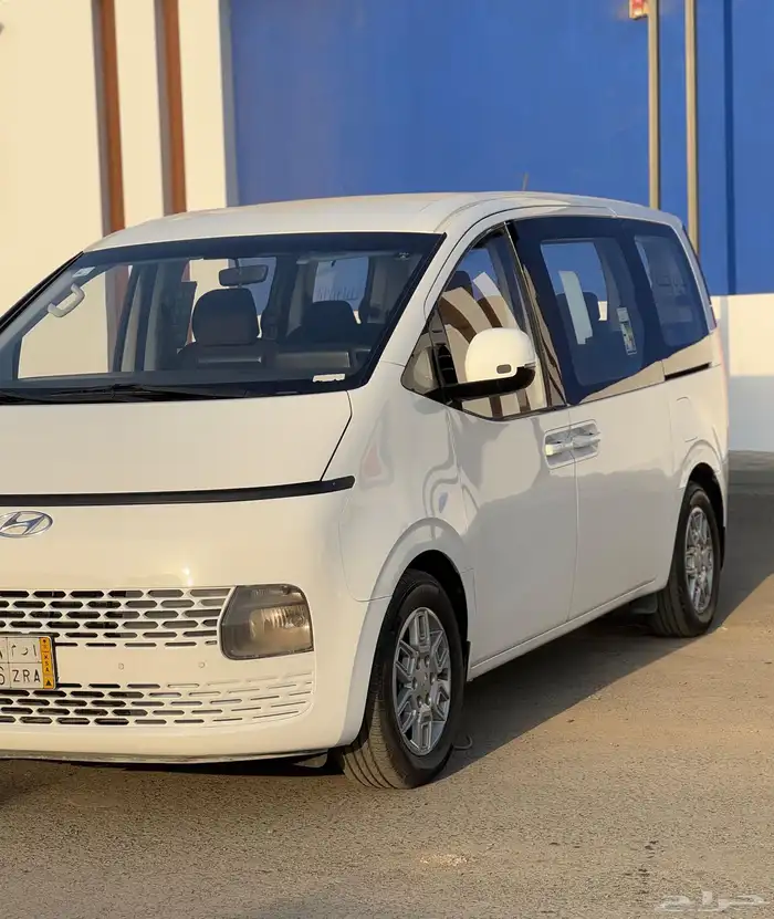 هونداي ستاريا موديل 2022 السعر 57000 الف 5