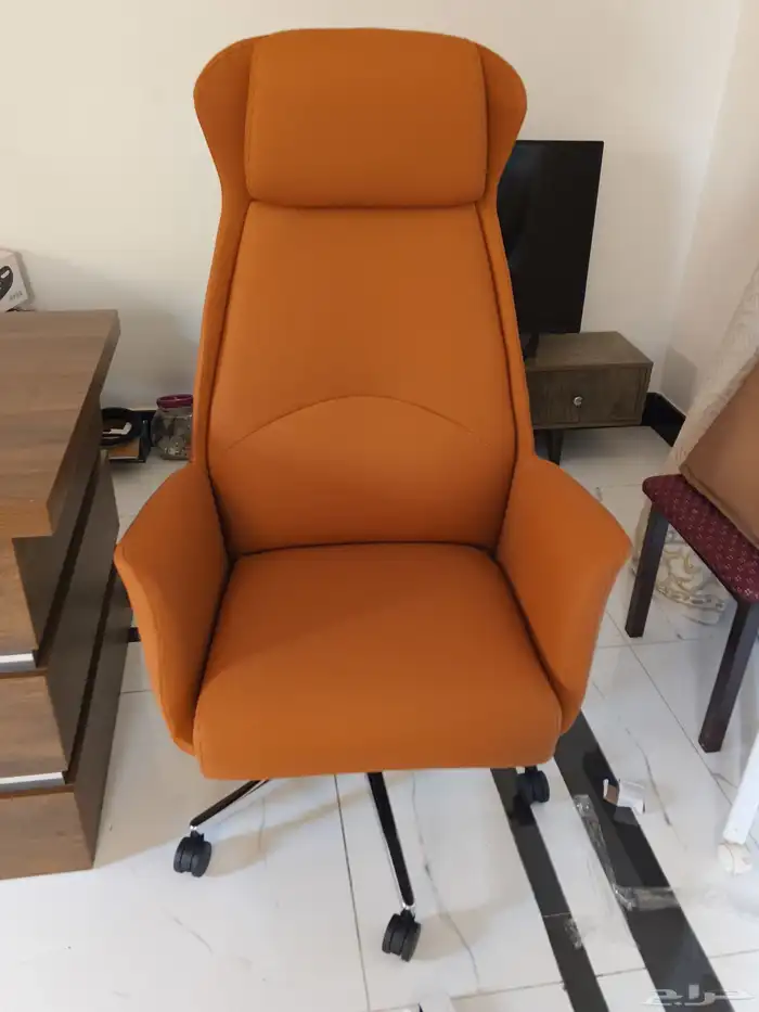 مكتب مدير طقم مكتب اداري دولاب كرسي جلد فخم 12