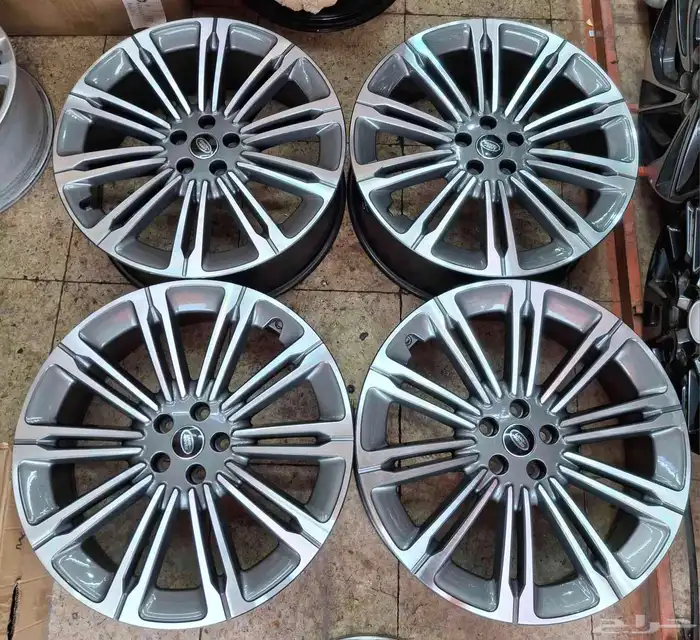 جنوط رنج روفر اوتوبيوجرافي مقاس 23 موديل 2025 اصلية وكالة 1