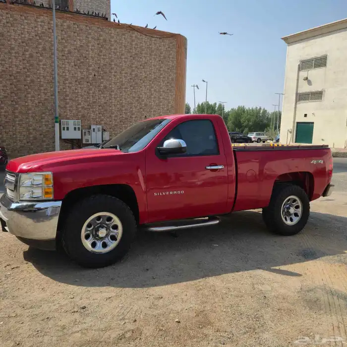 سلفرادو 2013 ماشي 93 الف 2