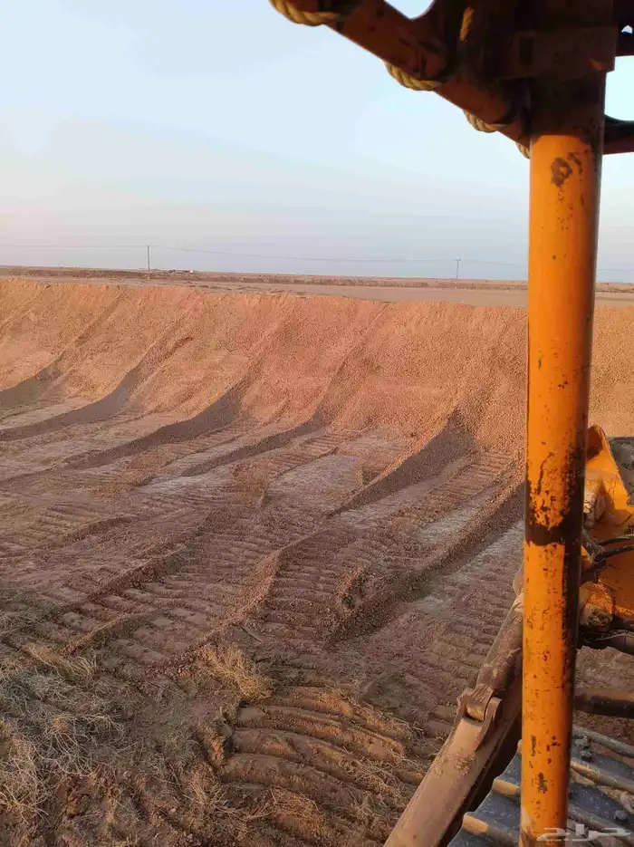 الخوير الاجفر بلدوزر للايجار الاجفر الخوير شنان بقعاء حايل 8