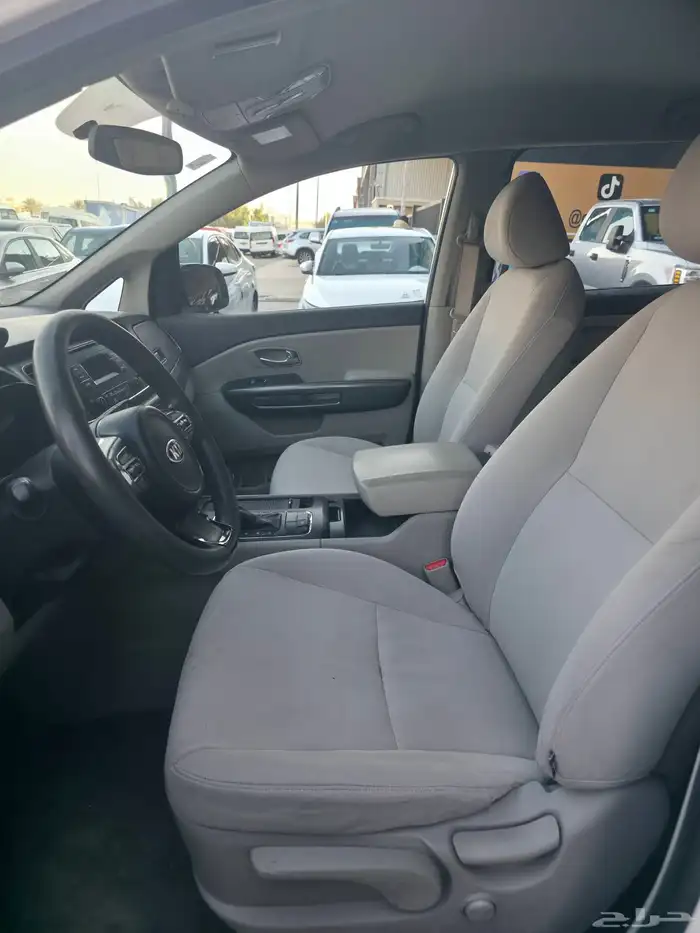 كيا كرنيفال 2016 بسعر 36ألف 7