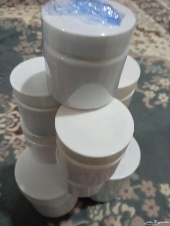 كريمات التبييض الترطيب العالي صابونة التصبغات العنيدة 1