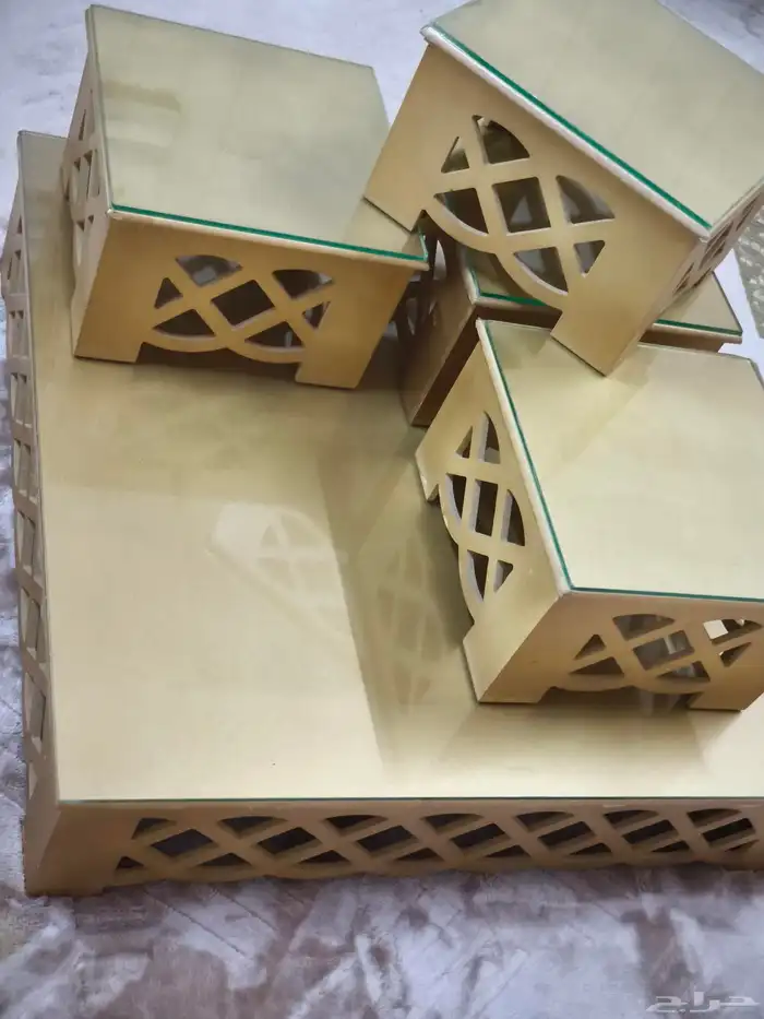 طاوله و رفوف اثاث 4