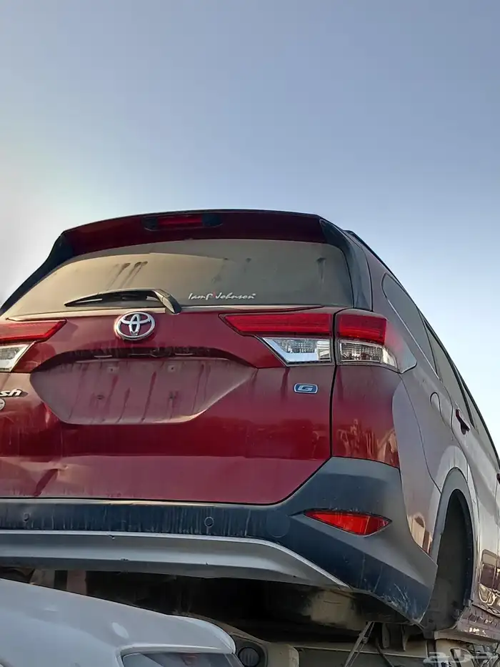 قطع هونداي النترا من 2010 الى 25 قطع تويوتا هايلوكس راش جميع 5