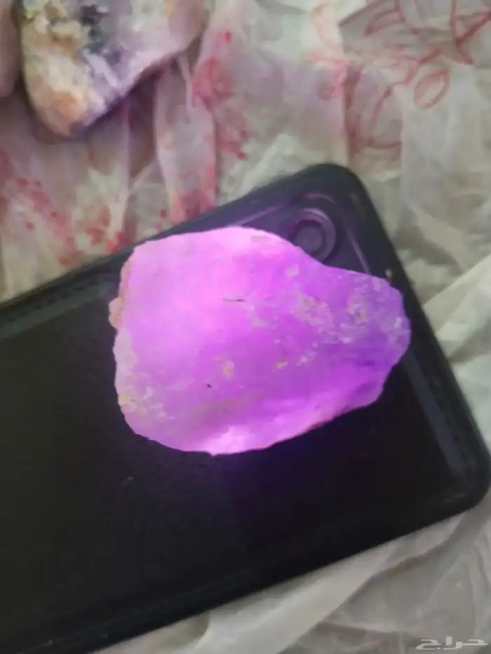 أحجار أماتست خام (جمشت ) لون فاخر مشبع وشفايفة عالية ج 1