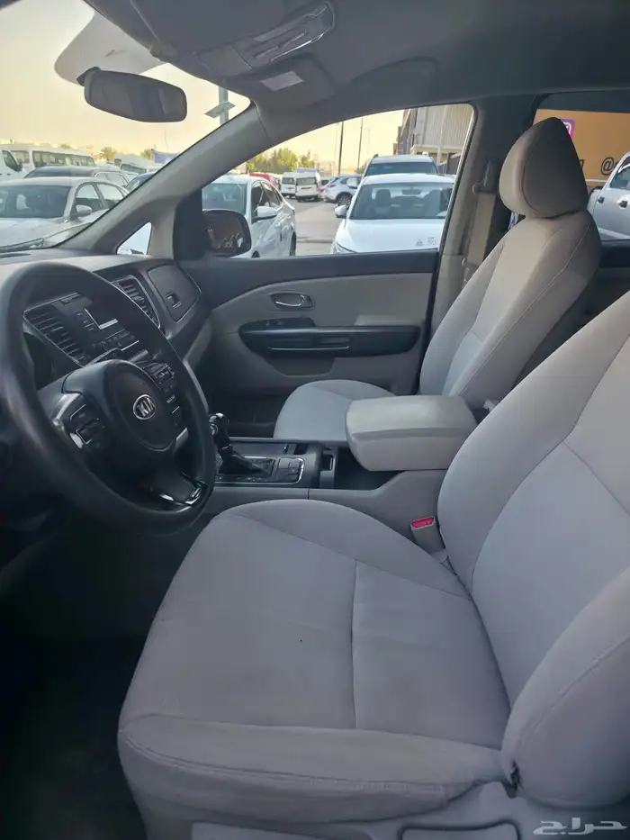 كيا كرنيفال 2016 بسعر 36ألف 6