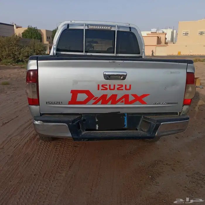 ايسوزو ديماكس 2009 7