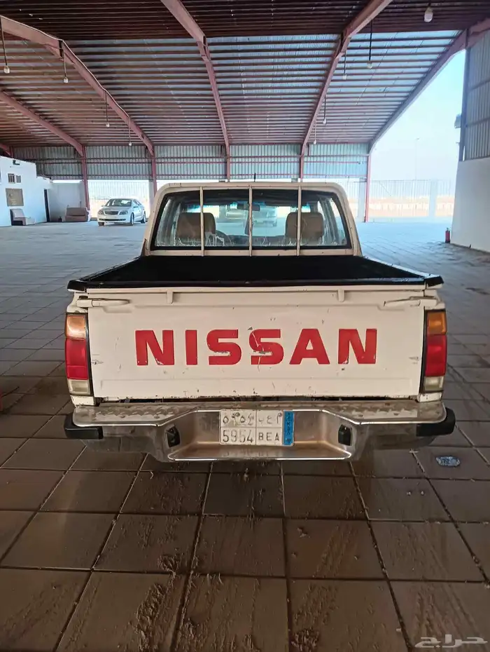 نيسان داتسون 1996 1