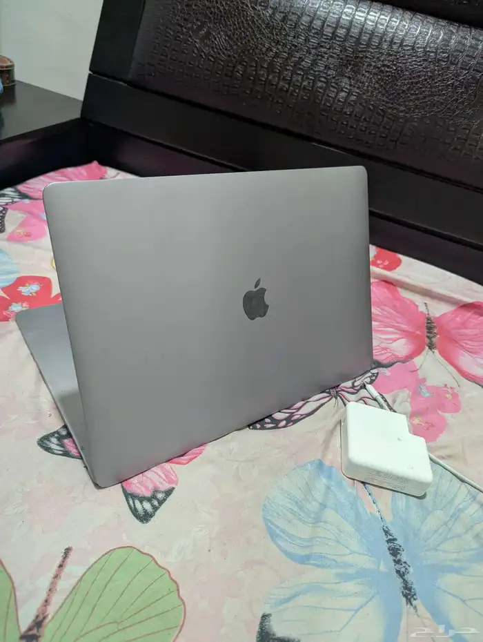 ابل ماك بوك برو اي i 9 ستوريج 500جيجابايت 2019 جده 2