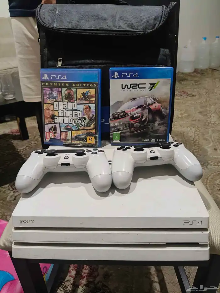 سوني فور برو نظيف جدا بالكرتونة 0