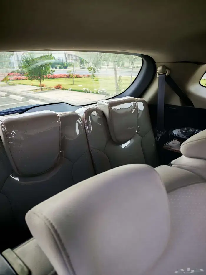 للبيع كيا كارينز موديل2014 15