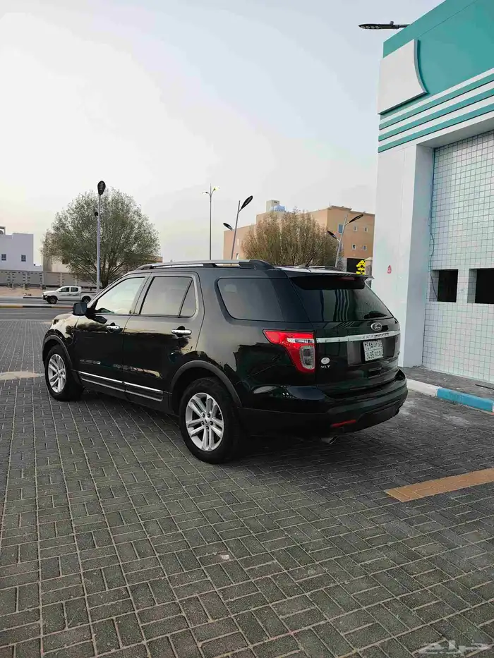 للبيع فورد اكسبلور 2015 فل كامل 2