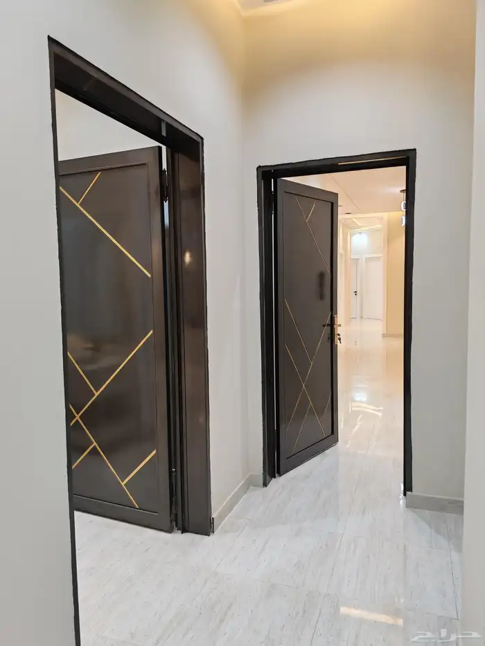 للبيع بدره الموسي شقق علويه بسطح خاص من 500 الف vip 0