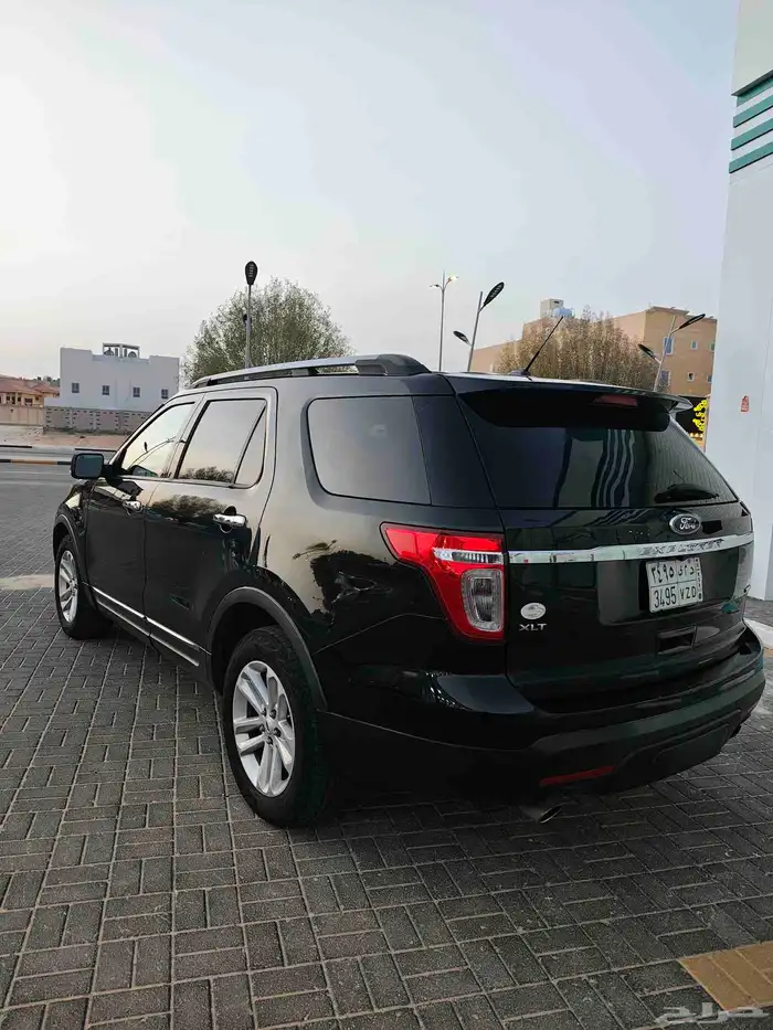 للبيع فورد اكسبلور 2015 فل كامل 6