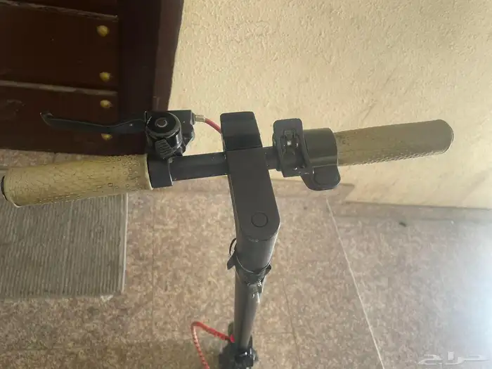 اسكوتر كهربائي 1