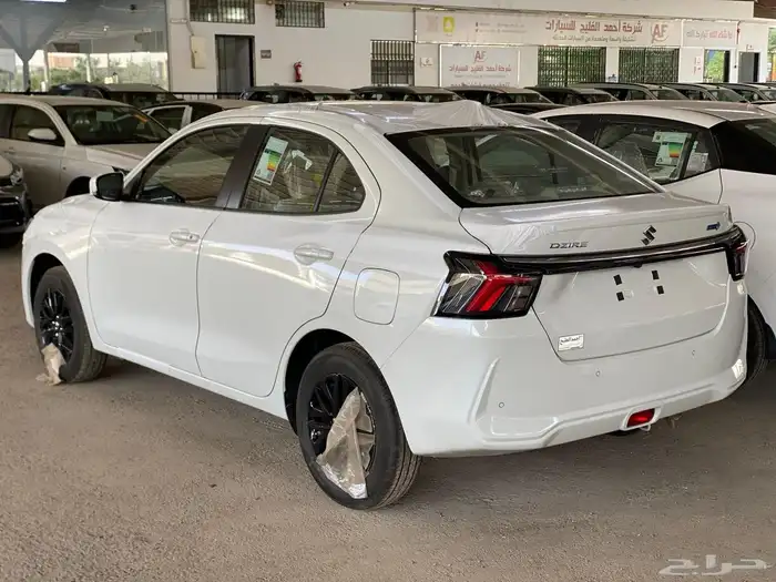 سوزوكي ديزاير 2026 ستاندر بعدة ألوان _ ( كاش - تقسيط ) . 6