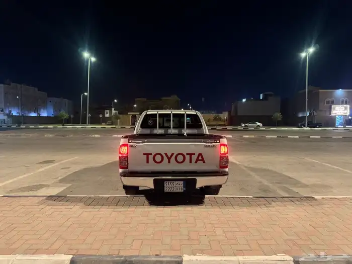 هايلكس 2012 مالك اول ماشي 360 الاف 10