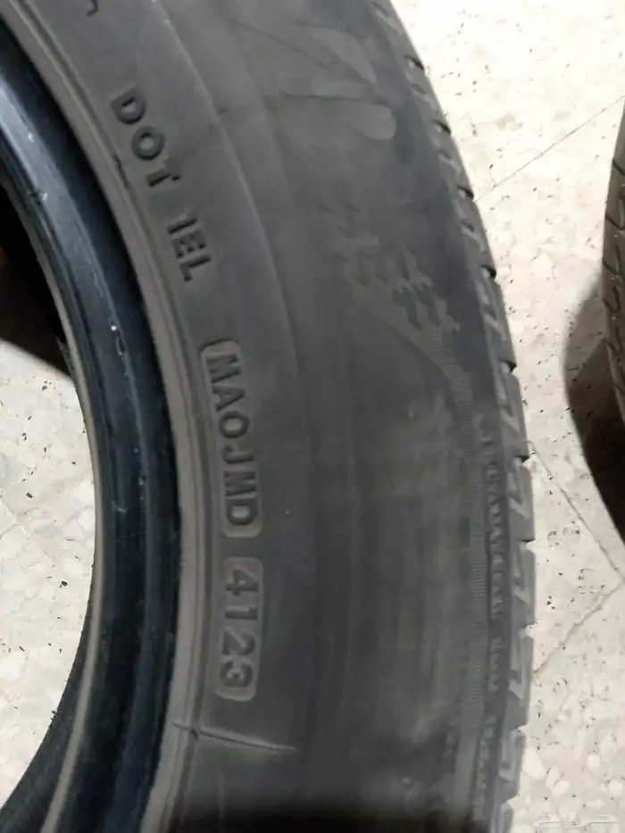 كفرات برجستون كامري 205 65 16 5