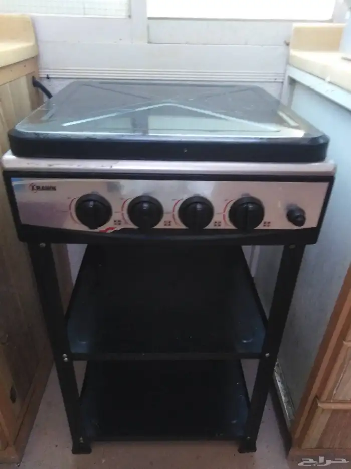 شاشه 43 بوصه عاديه 250. بوتجاز 100  دولاب 100قابل التفاوض 2