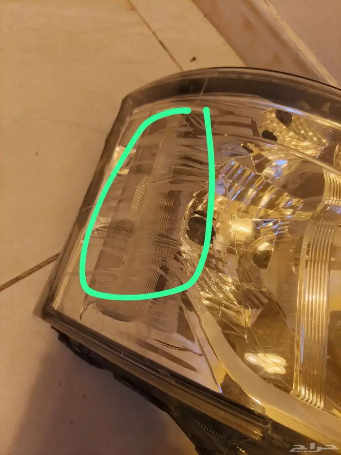 شمعه نيسان يورفان 4