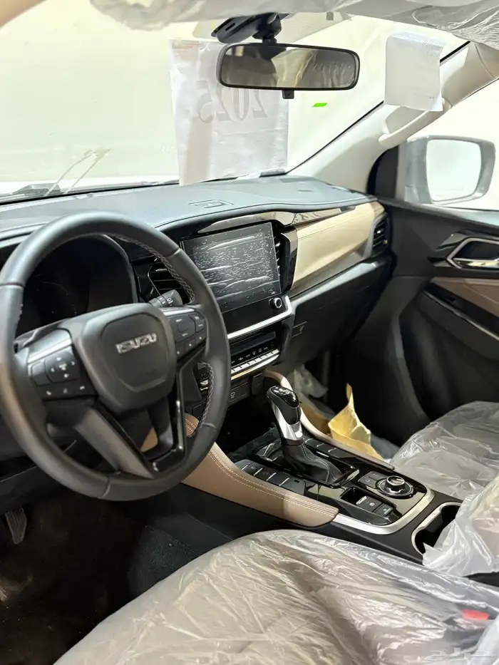 ايسوزو ام يو اكس فل ليمتد خليجي 2025 2