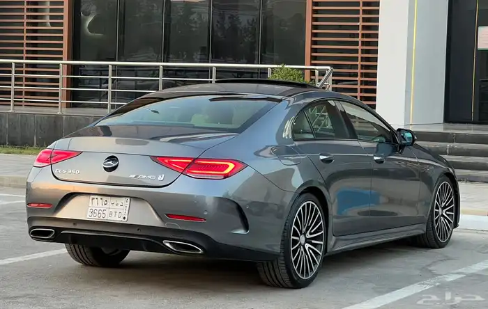 مرسيدس CLS350 2019 (بحالة ممتازة) 9