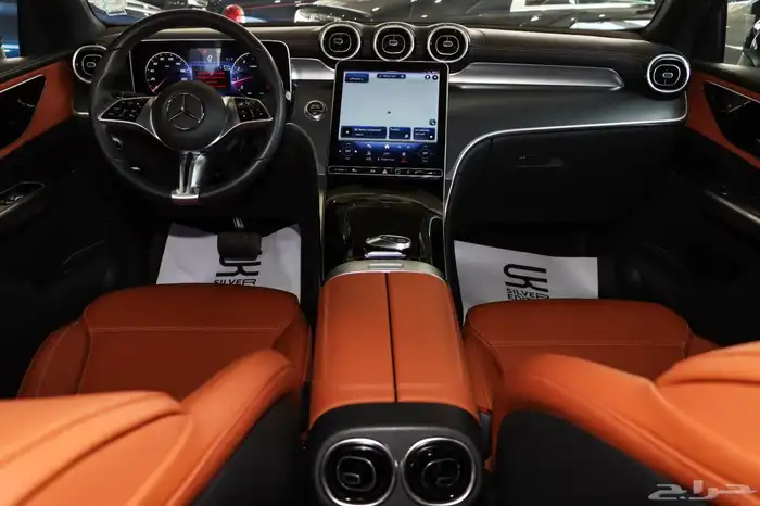 مرسيدس GLC200 كوبيه موديل 2024 عداد 13 الف كم 8